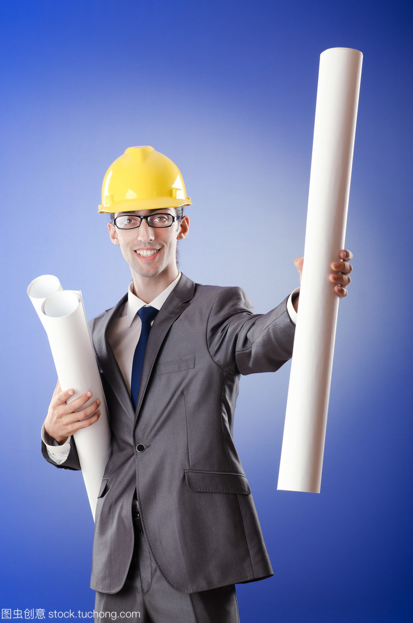 建設(shè)工程設(shè)計(jì) 融合技術(shù)與藝術(shù)的職場藍(lán)圖